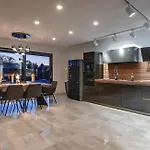 Orion - Private Heated Pool, Sauna & Jacuzzi Villa