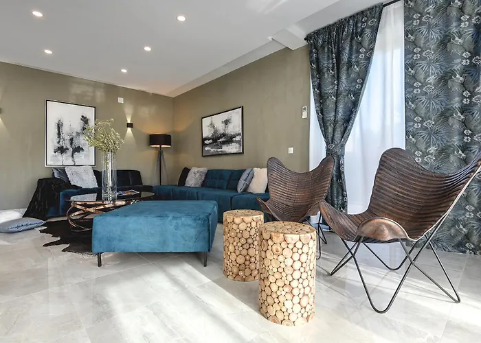 Βίλα Orion - Private Heated Pool, Sauna & Jacuzzi *