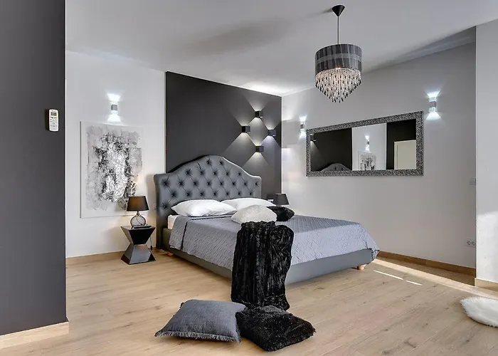 Βίλα Orion - Private Heated Pool, Sauna & Jacuzzi *