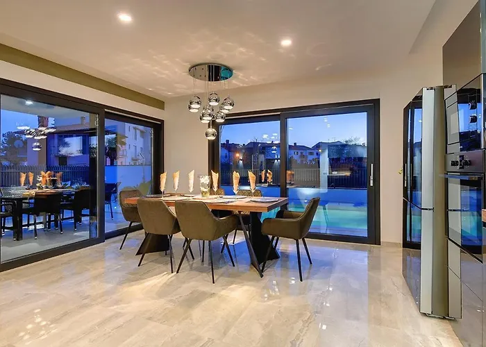 Βίλα Orion - Private Heated Pool, Sauna & Jacuzzi *