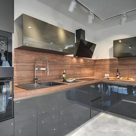 וילה Orion - Private Heated Pool, Sauna & Jacuzzi