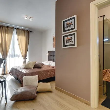 וילה Orion - Private Heated Pool, Sauna & Jacuzzi *
